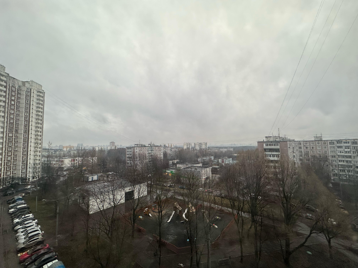 Москва, ясенево, второе апреля 2025 года