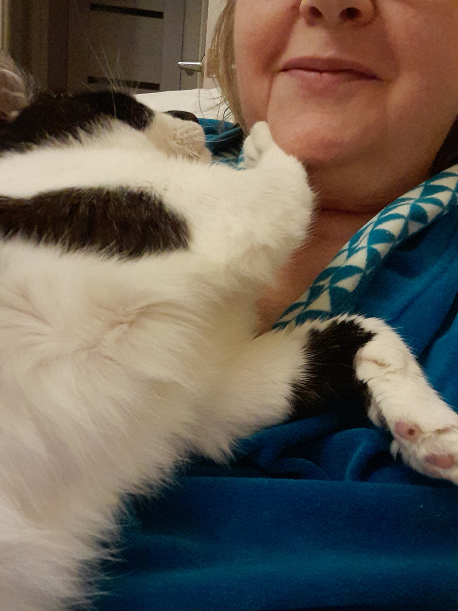 Фото автора. Делаю массаж лица