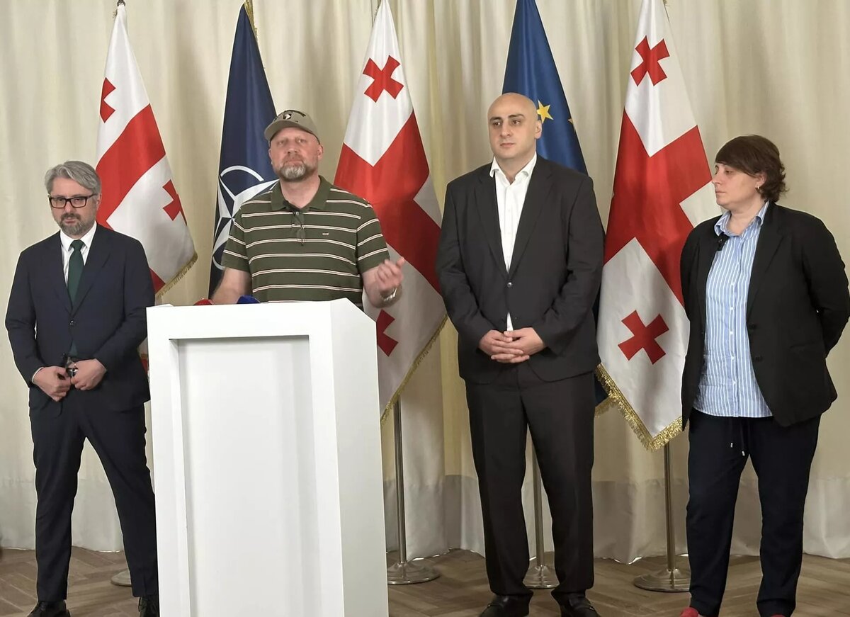 Ника Гварамия, Зураб Джапаридзе, Ника Мелия и Елене Хоштария © Girchi