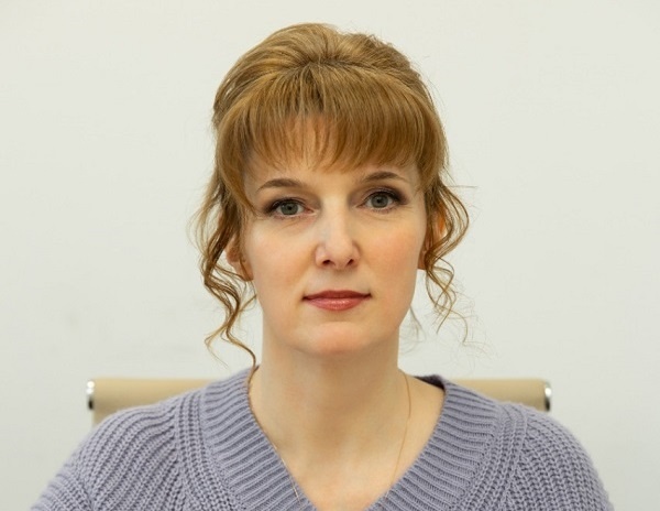    Ранее Богатенкова была заместителем директора
