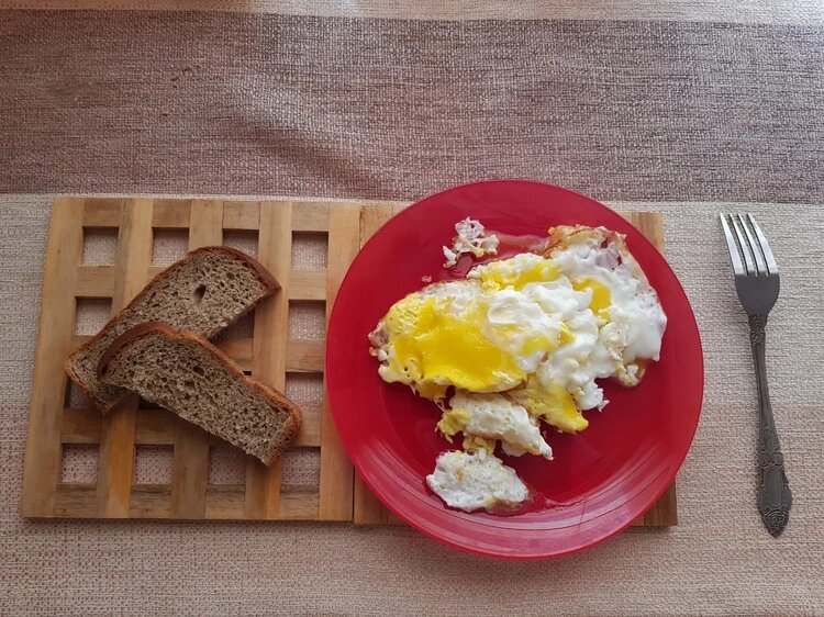 Яичница стала праздничным блюдом. Фото: из личного архива героя публикации