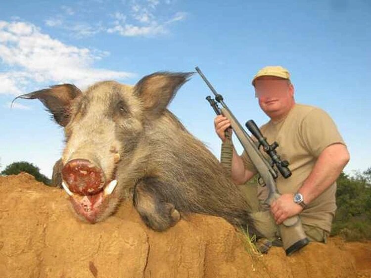 Охотиться коммерсант сначала предпочитал на животных.