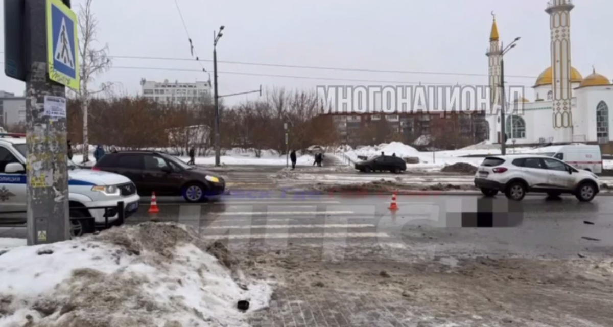 ДТП произошло возле мечети. Скриншот видео ГИБДД Удмуртии.