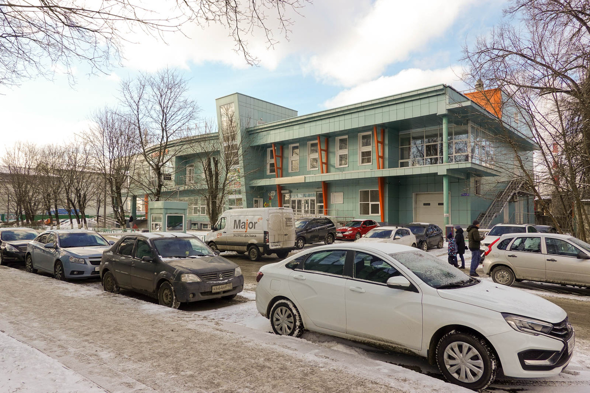 Улица Ильича, 11.