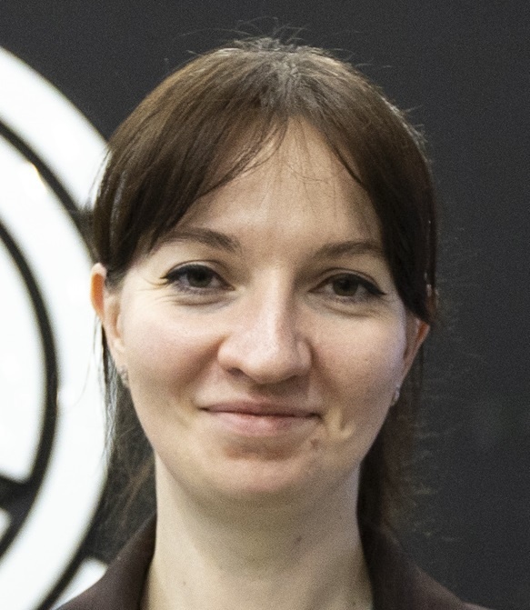    Елена Мартынова