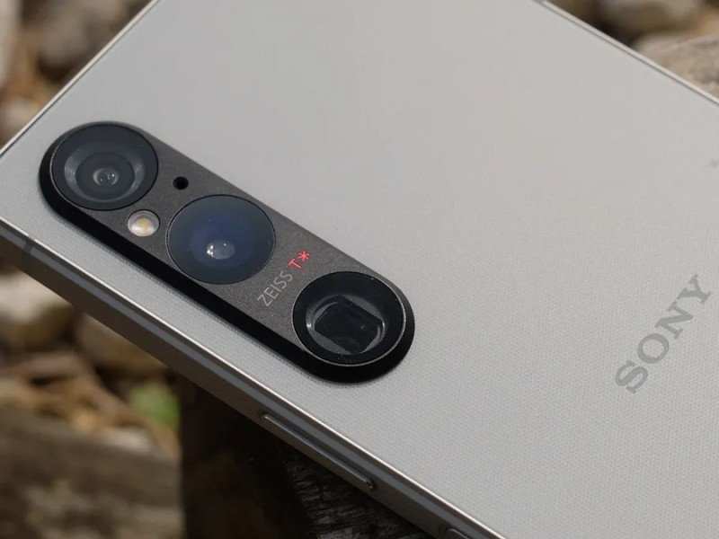    Sony Xperia 1 VII с классическим дизайном показали на качественных рендерах