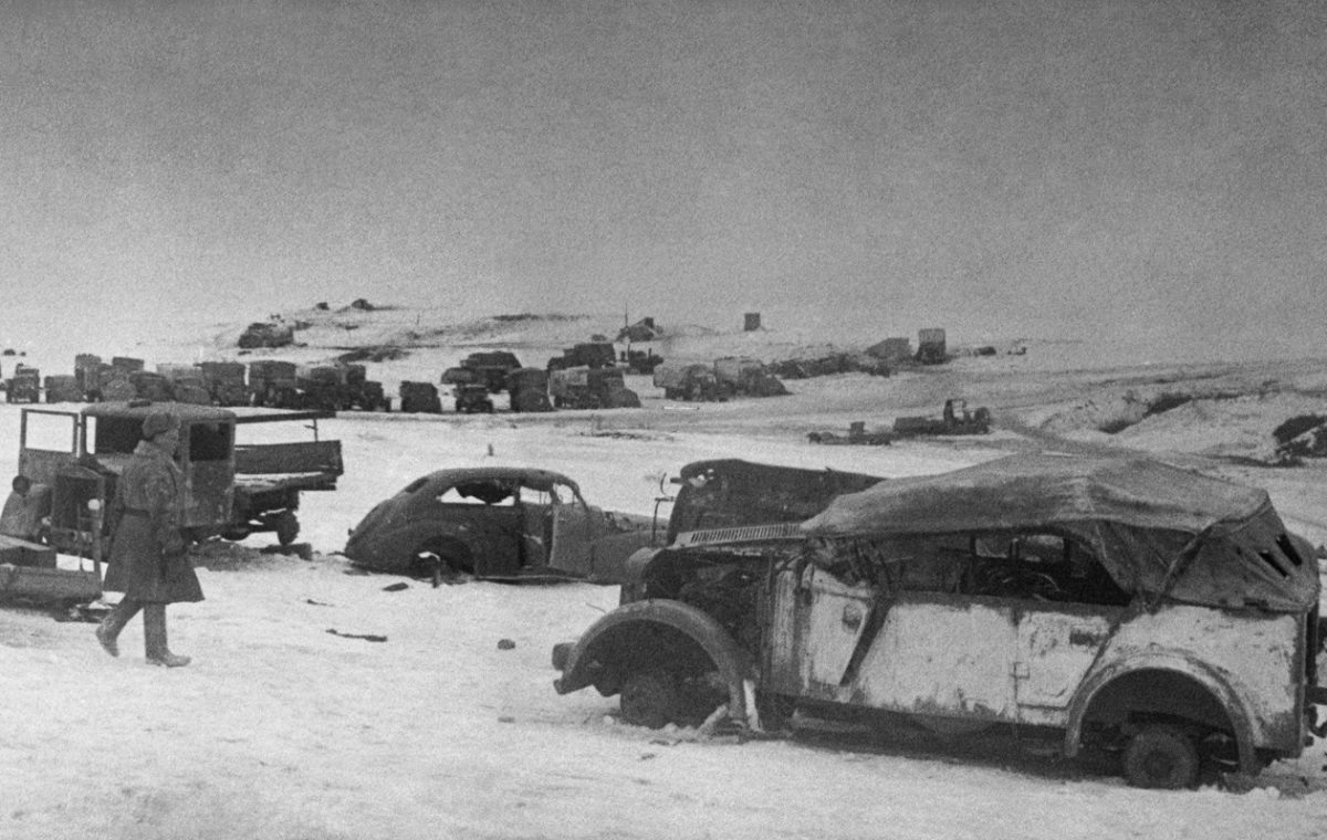    После разгрома под Сталинградом гитлеровская пропаганда заговорила о русской угрозе для всей Европы