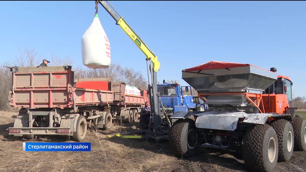    В Башкортостане аграрии приступили к весенне-полевым работам раньше обычного