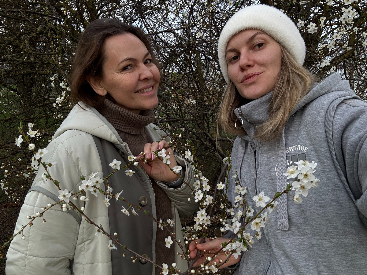 Один раз в год сады цветут... Март на канале "Когда казак сыт". Фото автора канала