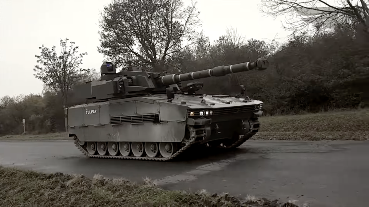 TULPAR с башней Cockerill 3105