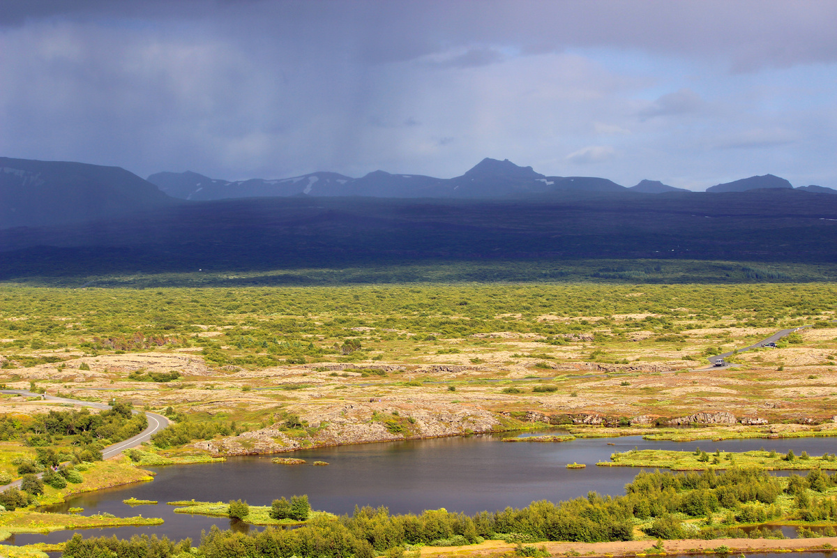 Вся переменчивость исландской погоды в одном кадре