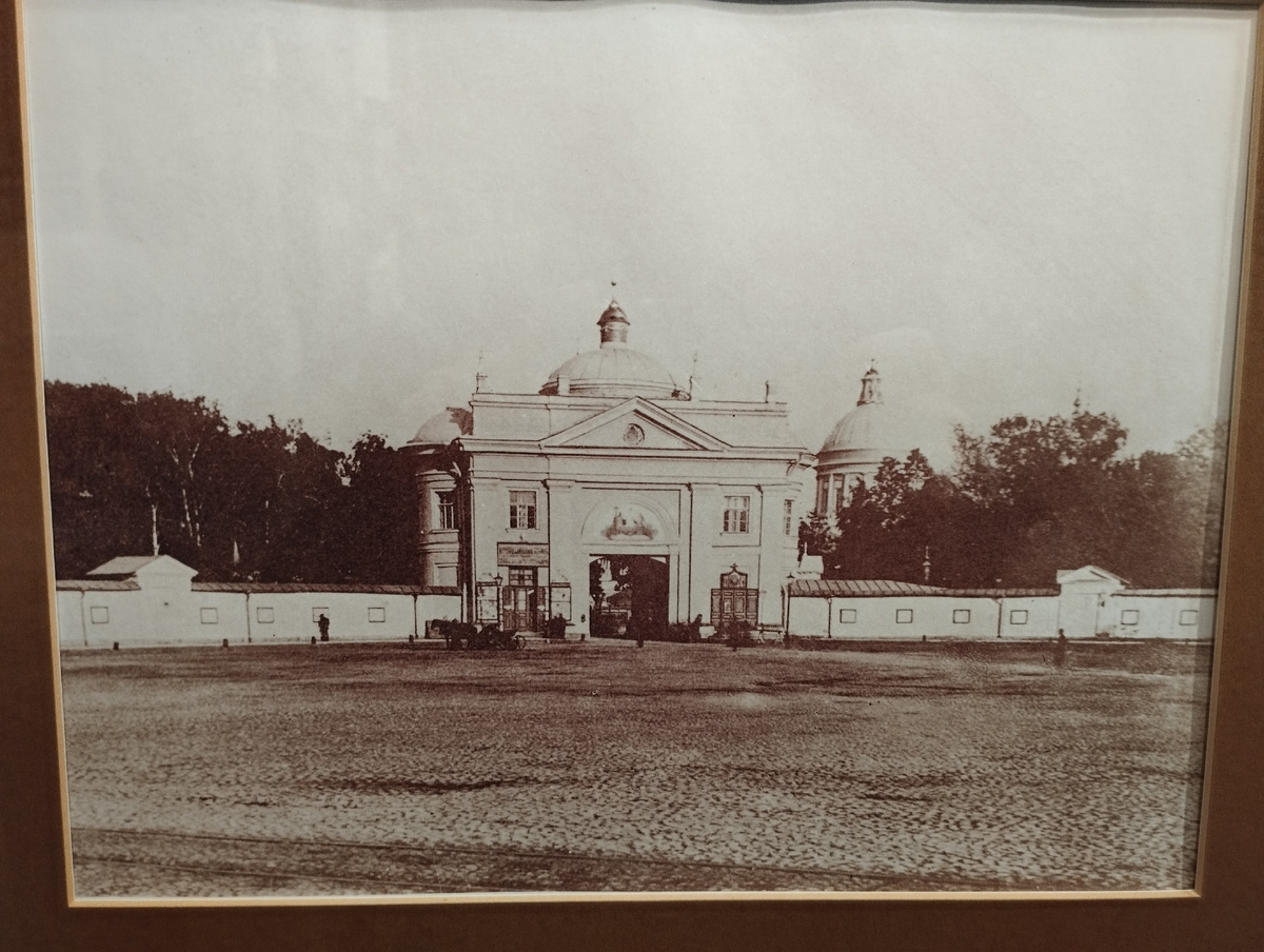 Санкт-Петербург, Александро-Невская лавра, начало XX века (ФОТО АВТОРА)