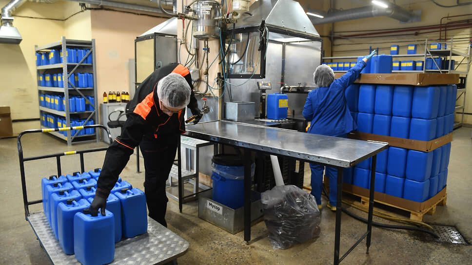 Закрытие заводов привело к значительному снижению объема производства напитков в регионе.📷Фото: Александр Коряков / Коммерсантъ