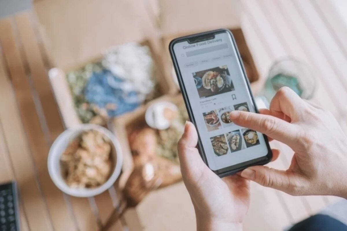    Россиянам всё чаще не хватает времени на плиту. И всё чаще включается микроволновка.