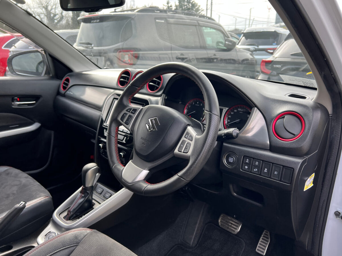 Фото салона, листайте.