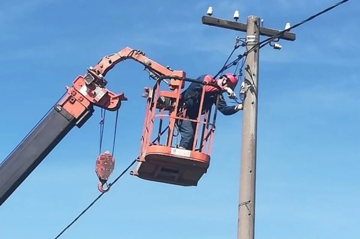    Электроснабжение деревни Буреть, где упал Ту-22М3, восстановят к 14:00