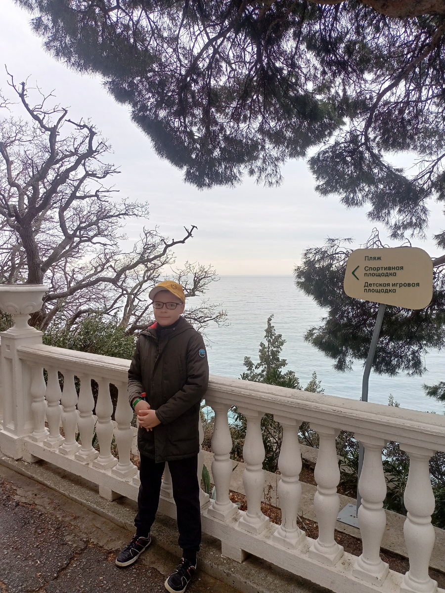 Гуляем после вкусного обеда.