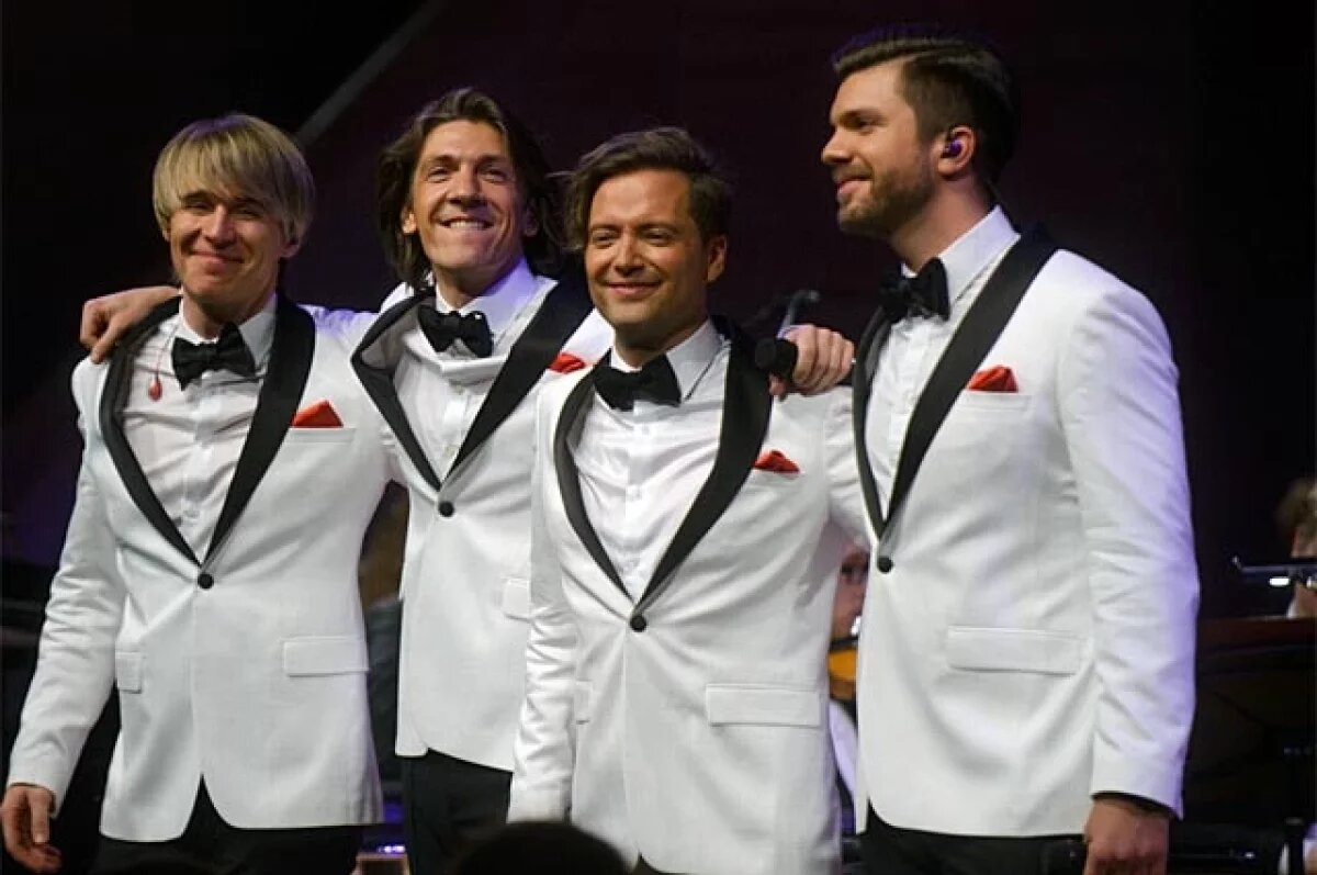    «КВАТРО Originals» завершат День Победы во Владивостоке часовым концертом