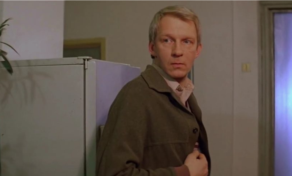 Владимир Носик в фильме "Самая обаятельная и привлекательная"