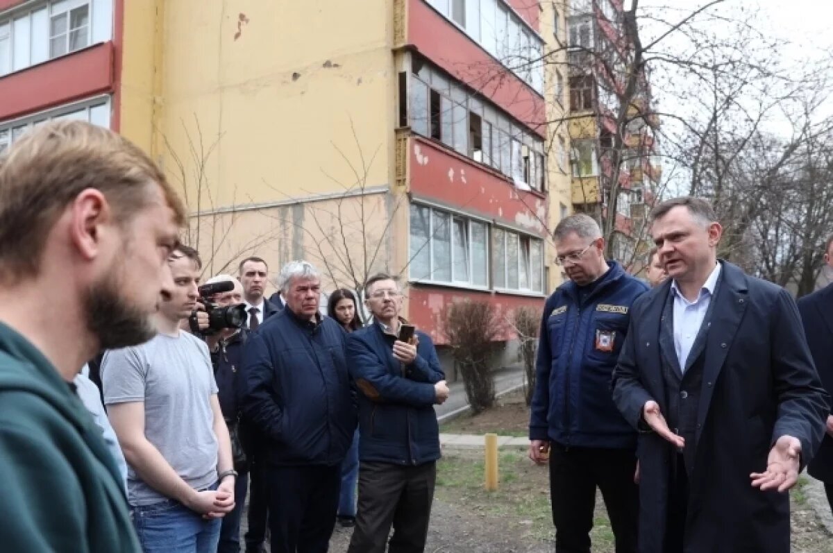    В Таганроге после атаки БПЛА выбито 228 окон в 3 МКД и 4 частных домах