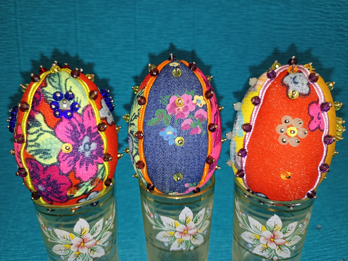 Декоративные яйца. Фото автора