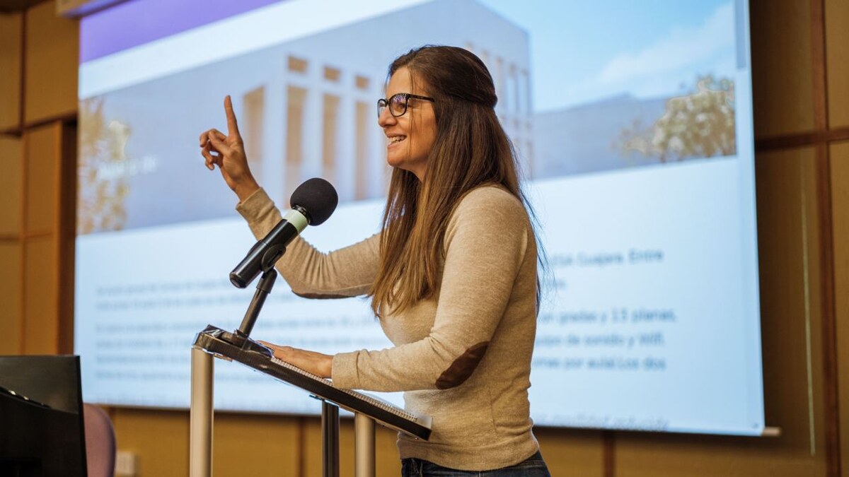 Sitophotostock / Shutterstock / FOTODOM📷Текст для презентации должен быть простым и понятным: за короткий промежуток времени вы должны донести идею до аудитории