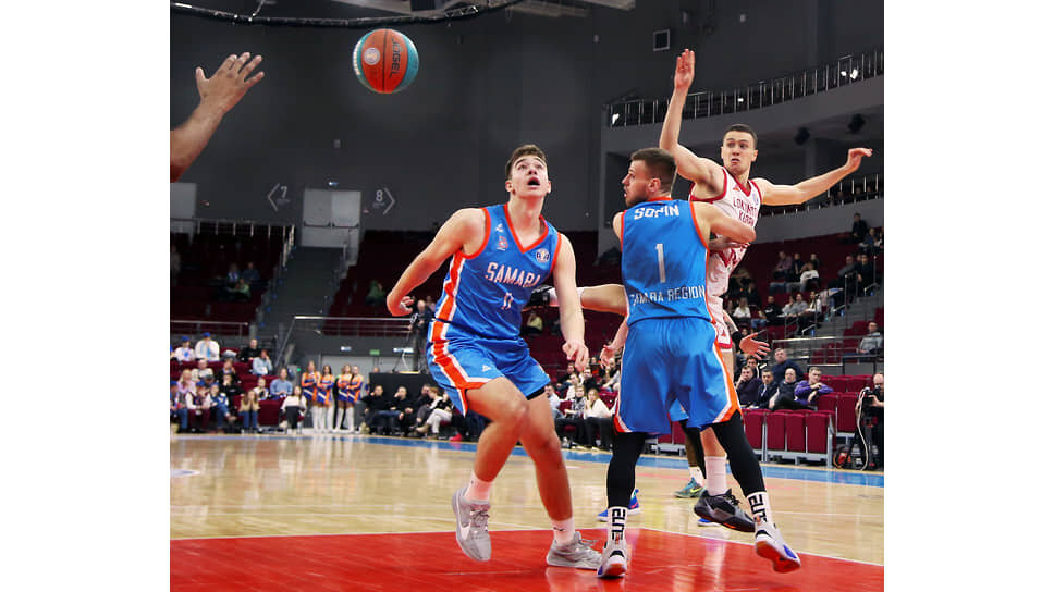 Фото: Юрий Стрелец / Коммерсантъ