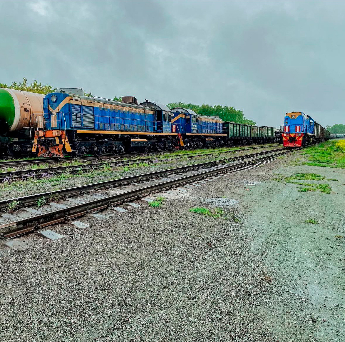 Железнодорожные пути предприятия с собственным локомотивным парком