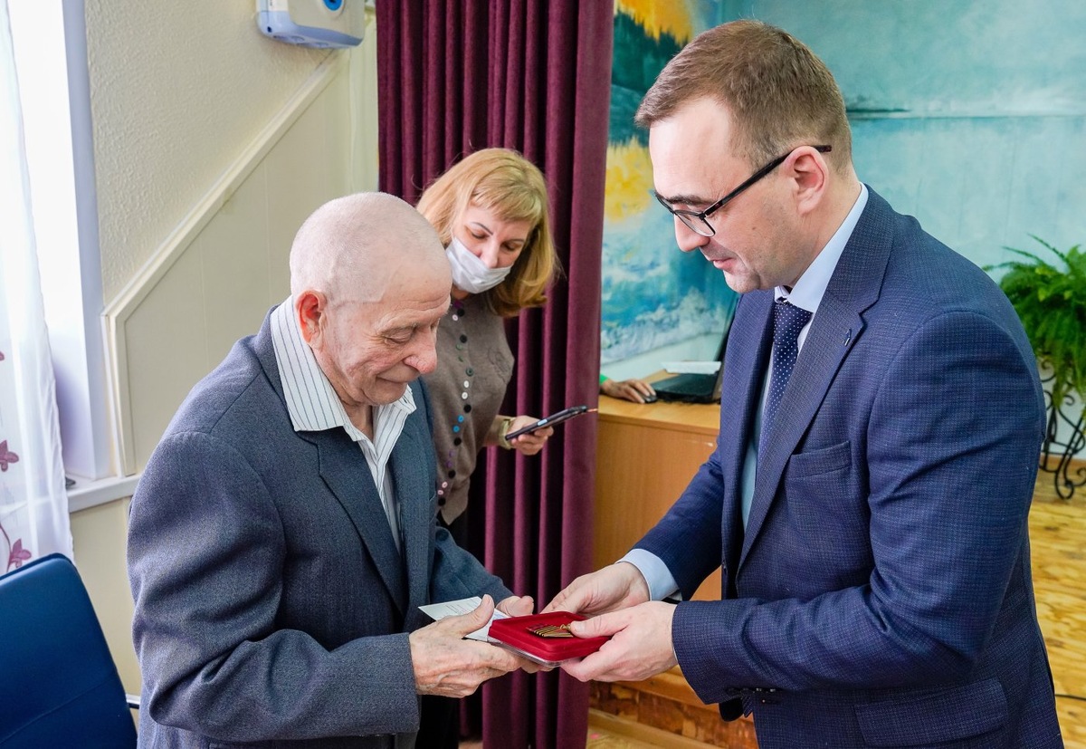    Дети трудового фронта