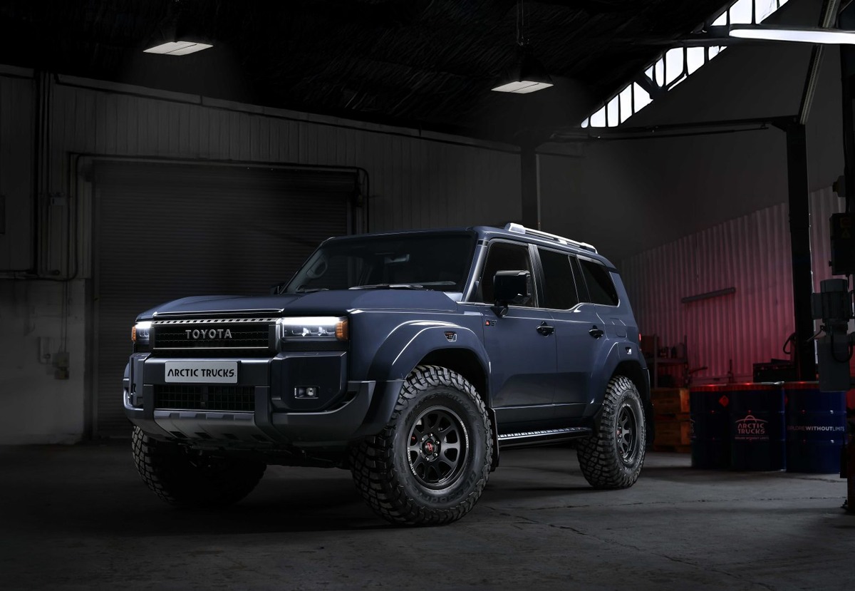 Toyota Land Cruiser AT37