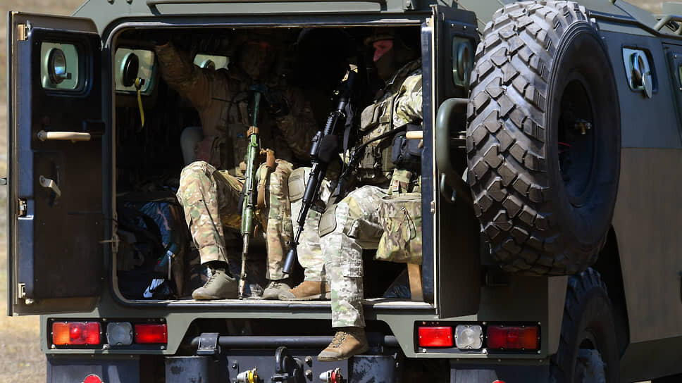 Бойцы батальона «Таврида» во время боевого слаживания на полигоне, 13 сентября 2023 года.📷Фото: Виктор Коротаев / Коммерсантъ