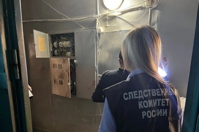    Трагедия случилась на лестничной площадке в подъезде жилого дома. Фото: ГСУ СК по Красноярскому краю