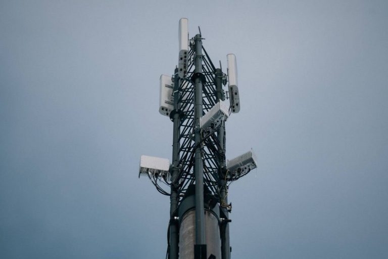    В 2025 году связь и Интернет придут ещё в 58 населённых пунктов Оренбуржья Оренбуржье