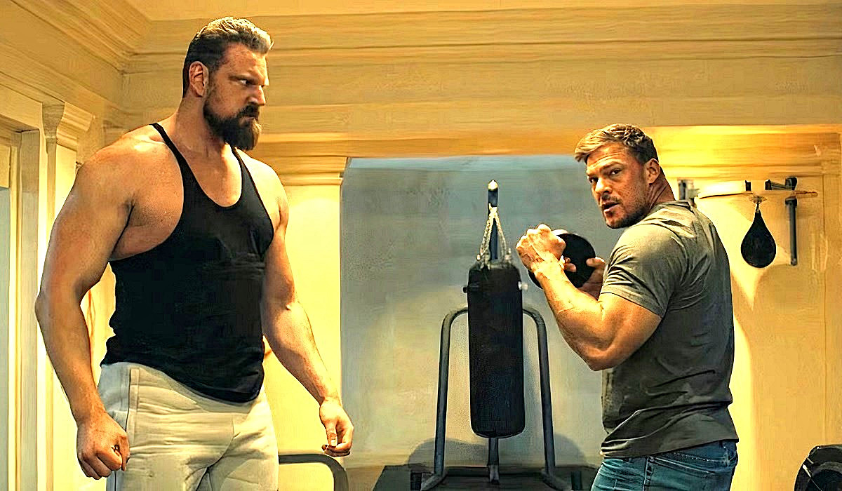 Судя по скриншоту, из 2,18-метрового Оливье Рихтера тоже мог бы выйти неплохой Иван Васильевич "Меняю Профессию" Грозный. 