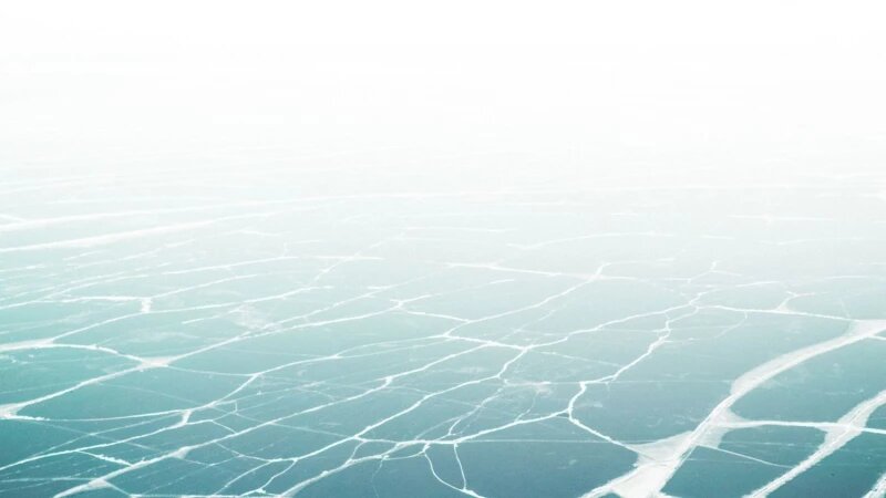     Замерзший водоем. Лед. СС0