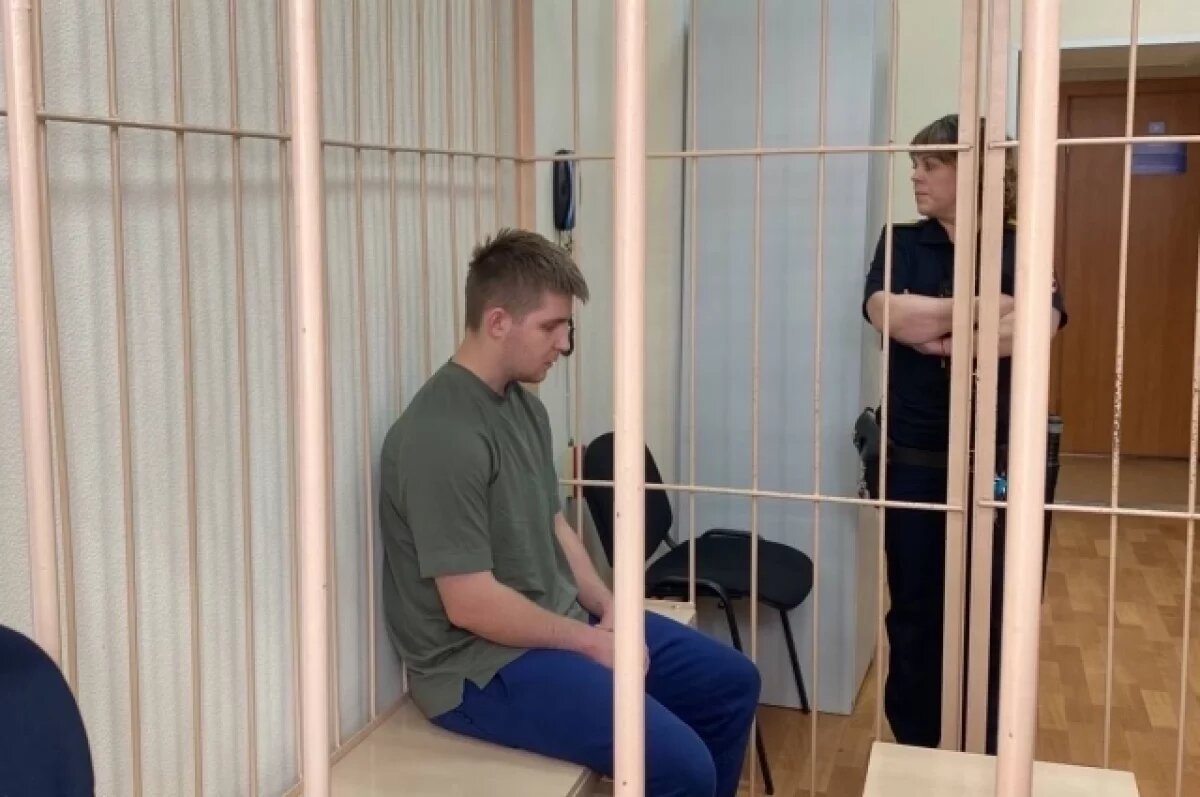    На суде Никита пустил слезу.