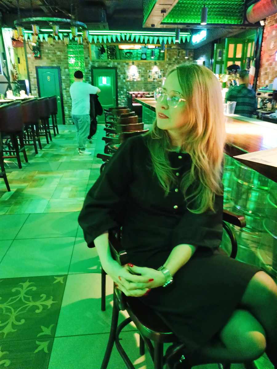 Платье из саржи Черной 