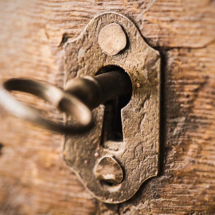 Фото из интернета. Комнаты бывших были закрыты.