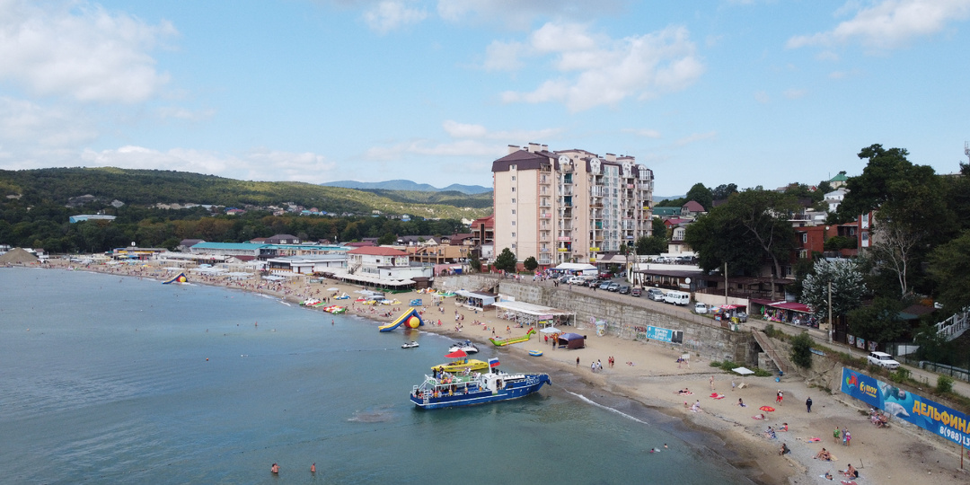Джубга для только что переехавших в Краснодар. Посёлок на 1-2 дня, ну а может вам понравится)