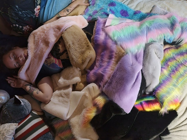 Вот бы не мех, а донаты🤣🤣