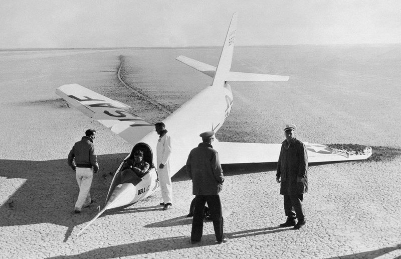 Яндекс Картинки:  Белл Х-2 «Звездный Охотник»