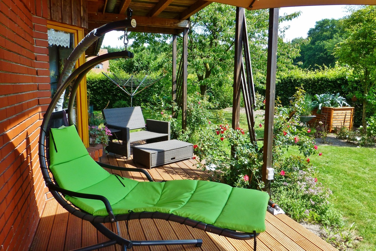 Очень удобный шизлонг подвесной.