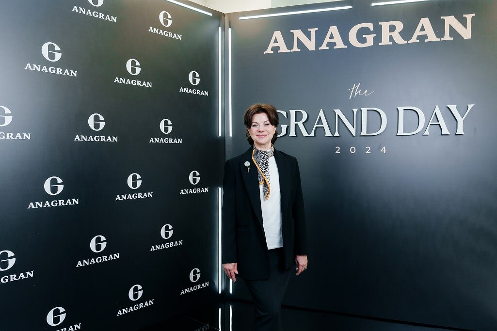 Ольга Лебедь на презентации Анагран