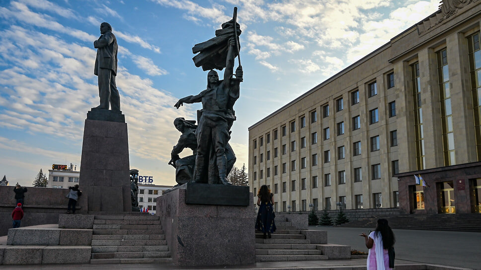 Фото: Александр Погожев / Коммерсантъ