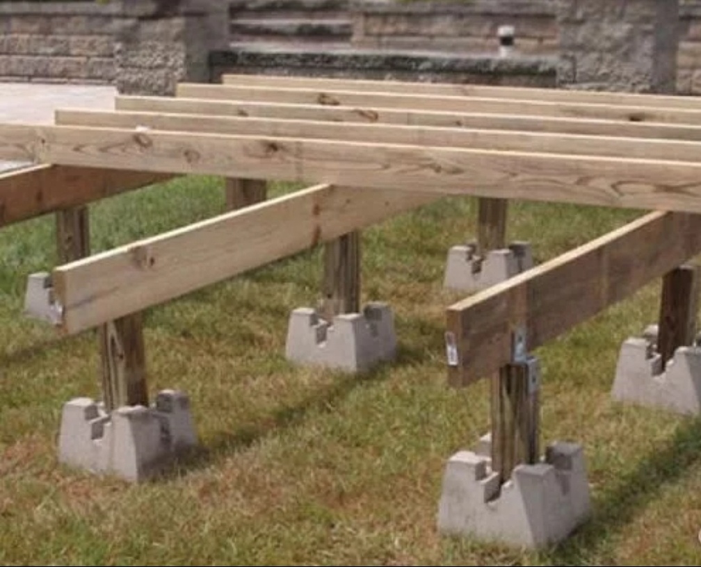 Вариант установки беседки на фундаментных блоках