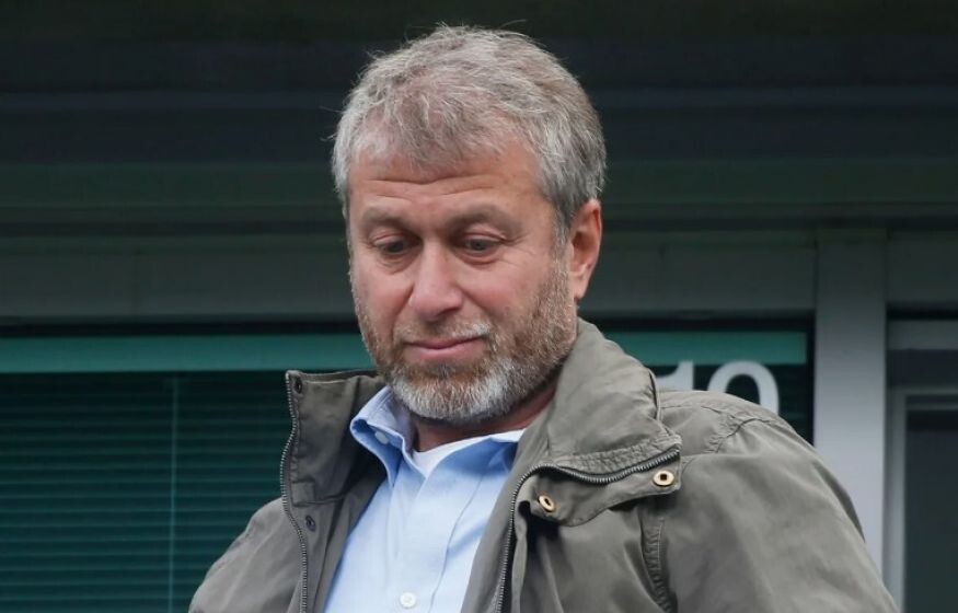    Абрамовичи продали имущество в России. Куда они направляются?