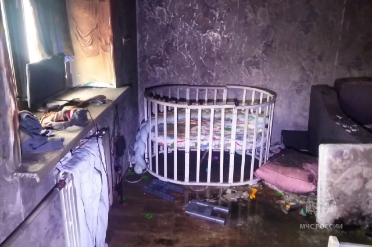    Появились кадры с места пожара в Красноярске, где погибли два ребенка