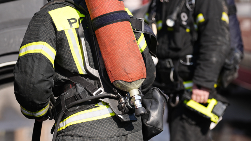    Фото: ИЗВЕСТИЯ/Сергей Лантюхов; Telegram/МЧС Республики Карелия/mchs_10; 5-tv.ru