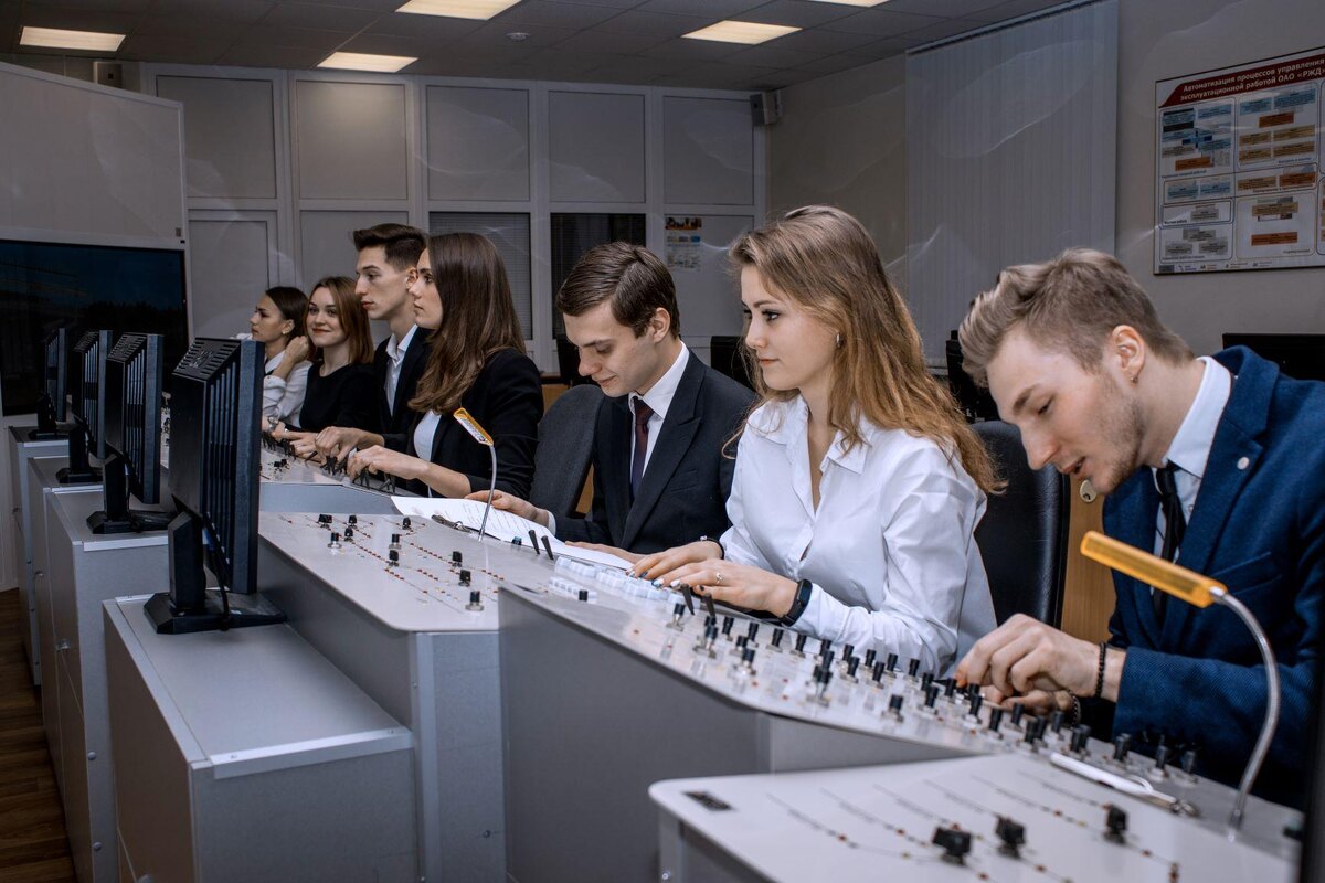    Как выбрать вуз для технической специальности в Москве