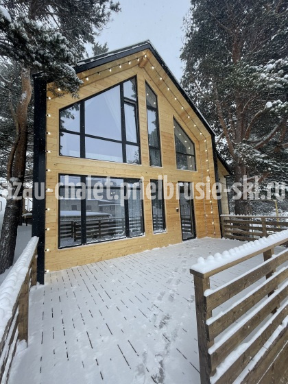 Azau Chalet Hotel поляна Азау